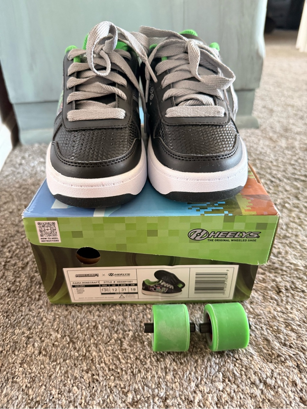 Heelys Kids Black and Gray Sneakers with Green Wheels